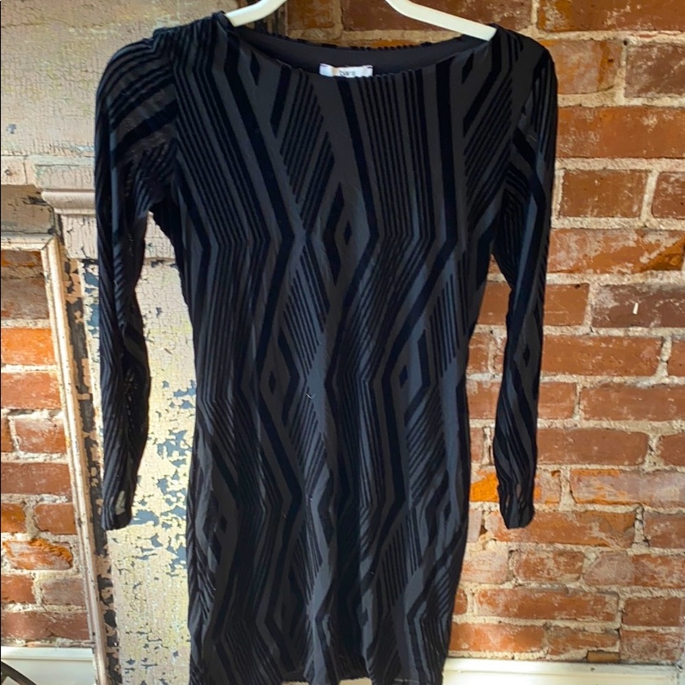 Long-sleeve fitted Dress